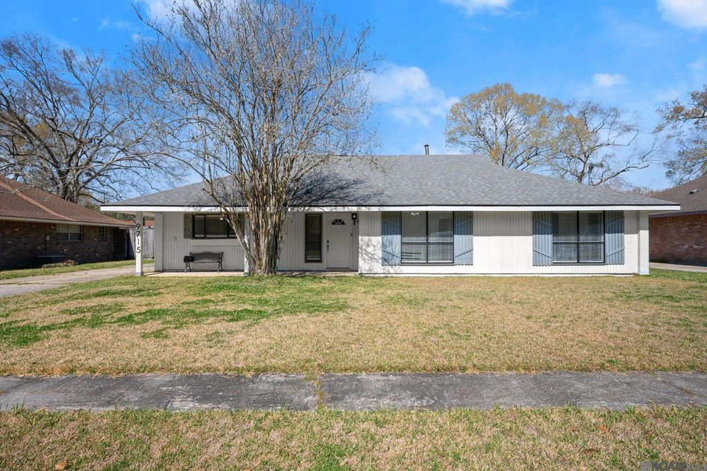 9715 Hardwood Dr, Baton Rouge, LA 70818