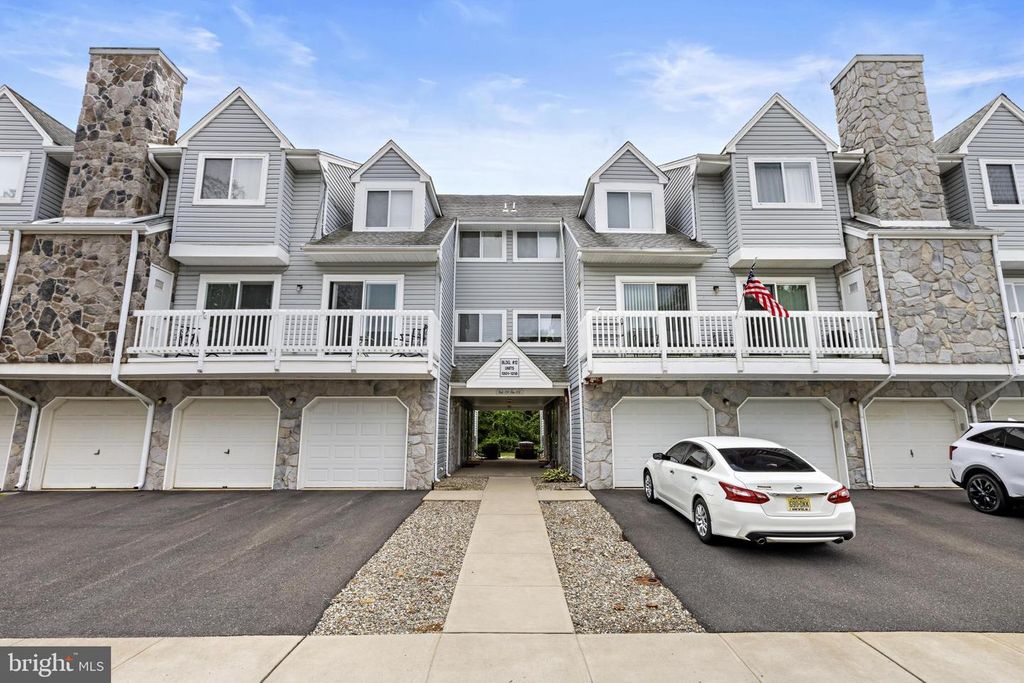 1214 ARTHUR ST, Toms River, NJ 08755