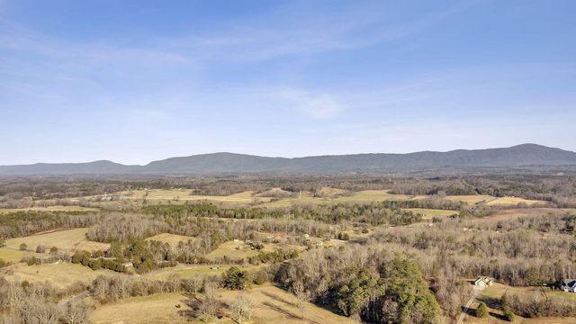 1728 Chestuee Road NE, Cleveland, TN 37323