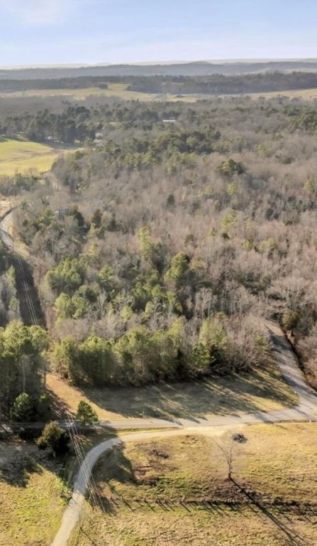 1728 Chestuee Road NE, Cleveland, TN 37323