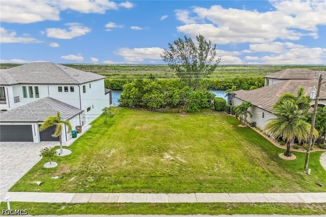3508 Surfside BLVD, Cape Coral, FL 33914
