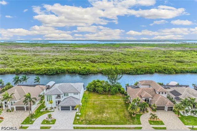 3508 Surfside BLVD, Cape Coral, FL 33914