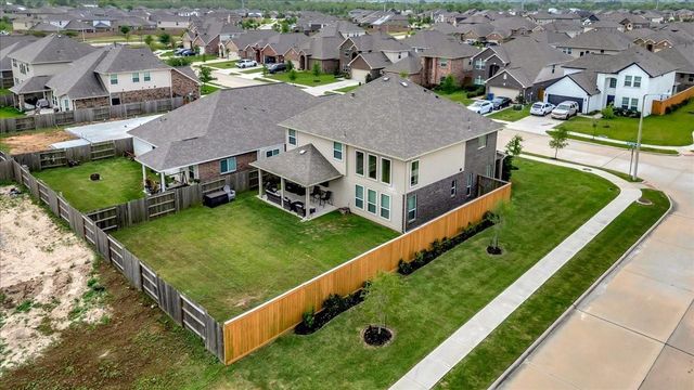 13310 Suntail Court, Texas City, TX 77568