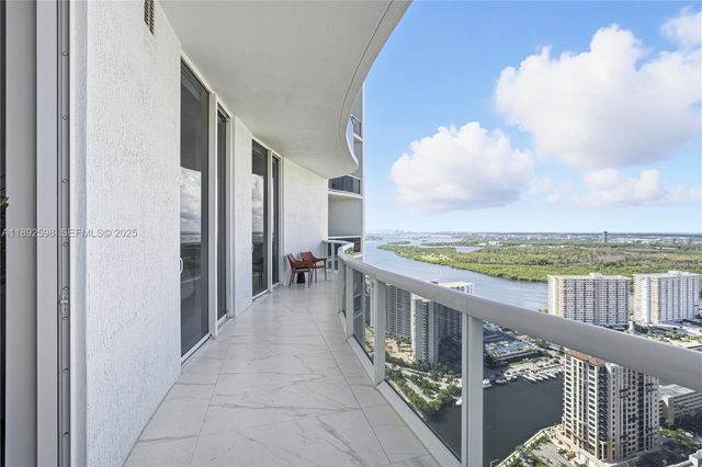 16001 Collins Avenue 3705, Sunny Isles Beach, FL 33160