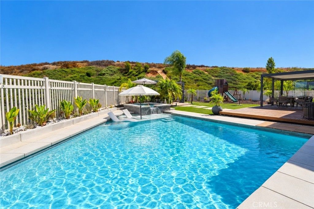 31245 Ivy Hill Court, Murrieta, CA 92563 — exterior