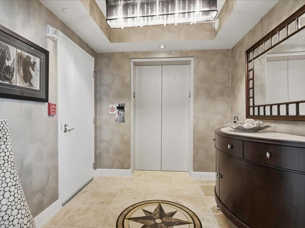 1050 Borghese LN 1004, NAPLES, FL 34114 — photo 4