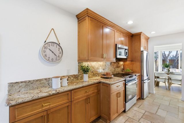 3329 Benton Street, Santa Clara, CA 95051