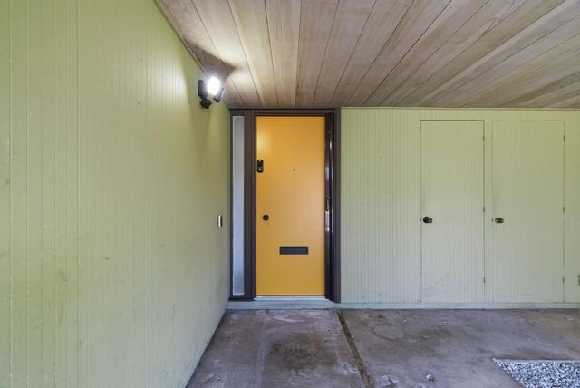 3329 Benton Street, Santa Clara, CA 95051