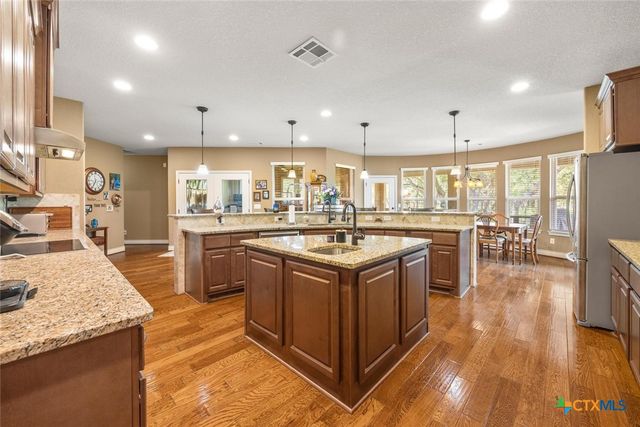 128 Portulaca Court, Driftwood, TX 78619