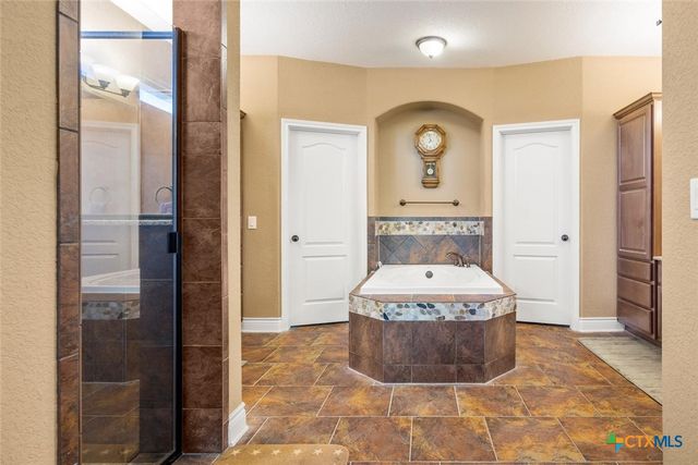 128 Portulaca Court, Driftwood, TX 78619