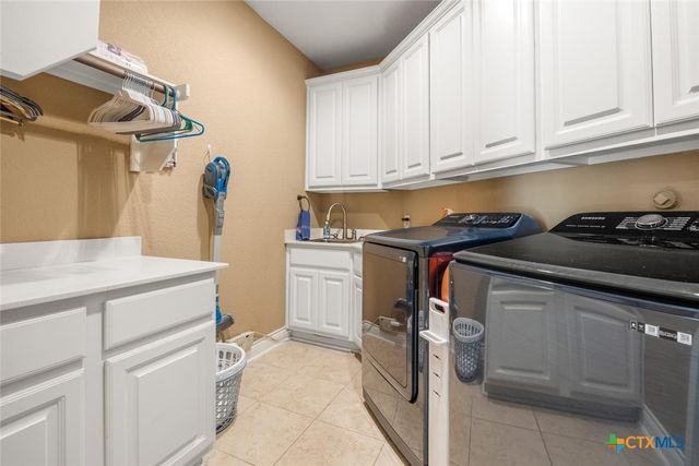 128 Portulaca Court, Driftwood, TX 78619