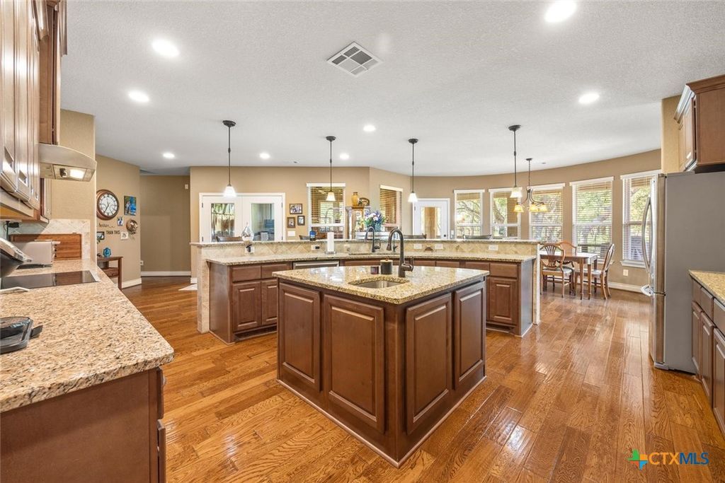 128 Portulaca Court, Driftwood, TX 78619