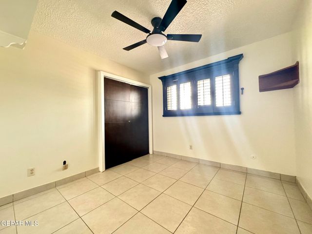 142 CLAIREMONT Road, El Paso, TX 79912