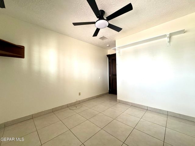 142 CLAIREMONT Road, El Paso, TX 79912