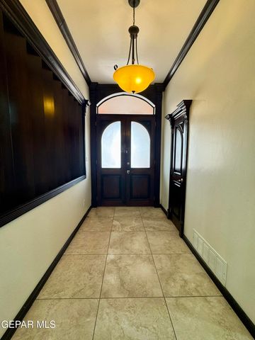 142 CLAIREMONT Road, El Paso, TX 79912