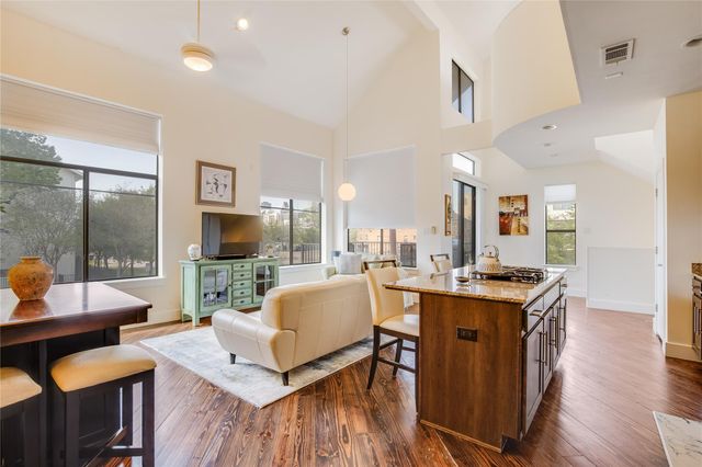 2205 Bastrop Street, Houston, TX 77003
