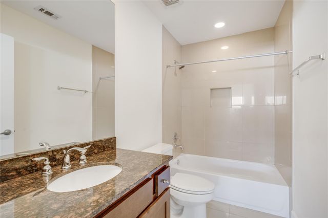 2205 Bastrop Street, Houston, TX 77003