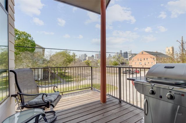 2205 Bastrop Street, Houston, TX 77003