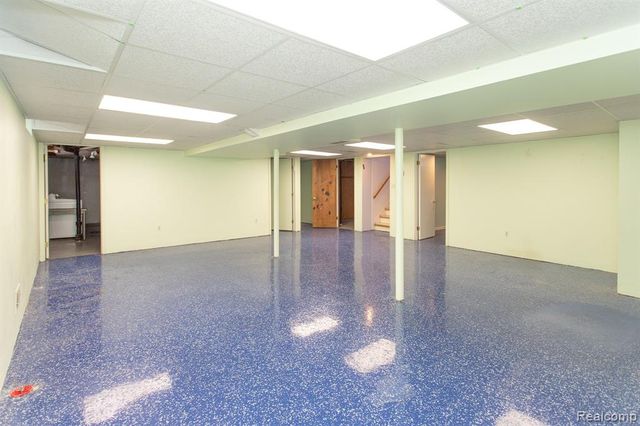 14420 Vernon Street, Oak Park, MI 48237