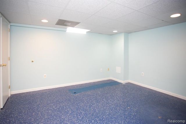 14420 Vernon Street, Oak Park, MI 48237