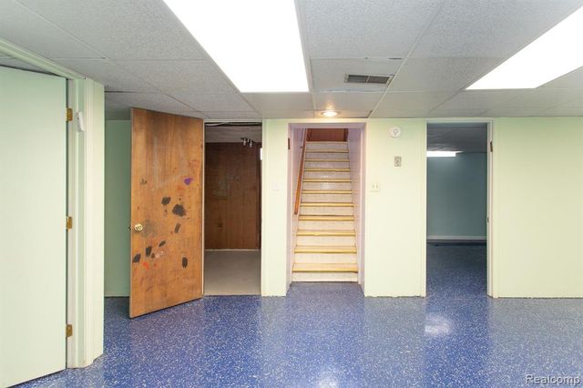 14420 Vernon Street, Oak Park, MI 48237