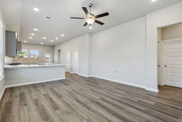 2005 Lone Oak Trail, Mesquite, TX 75181