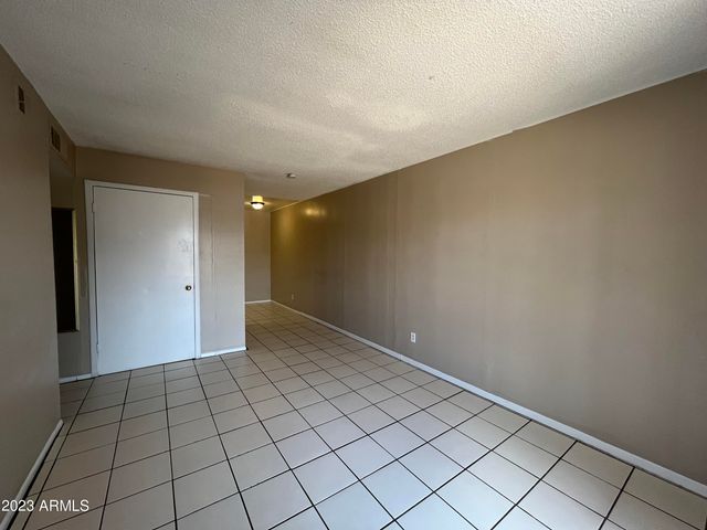 26 W 6TH Place 3, Mesa, AZ 85201