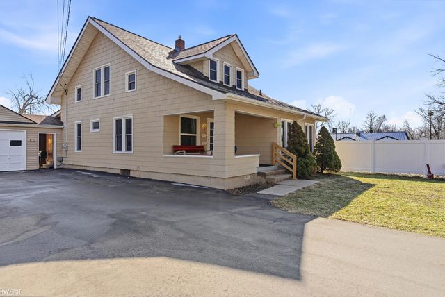 216 N Genesee Street, Davison, MI 48423