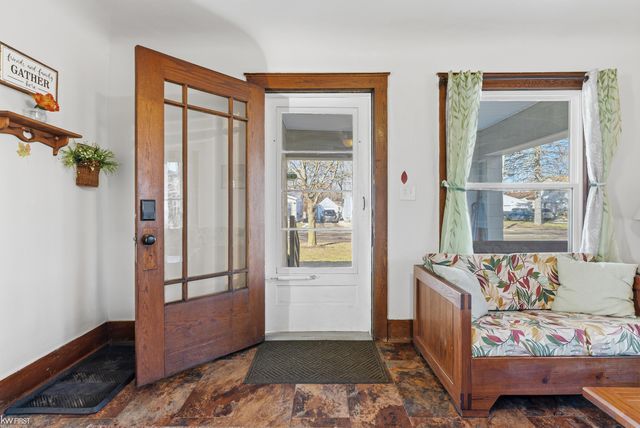 216 N Genesee Street, Davison, MI 48423