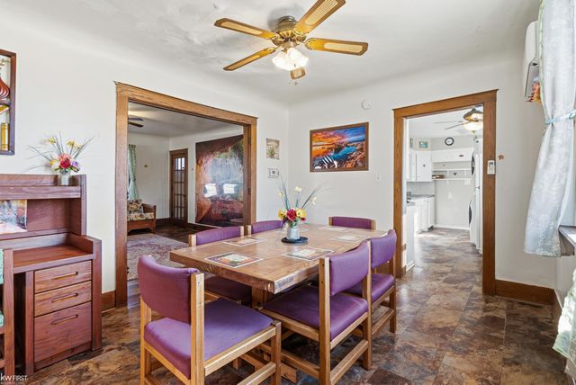 216 N Genesee Street, Davison, MI 48423