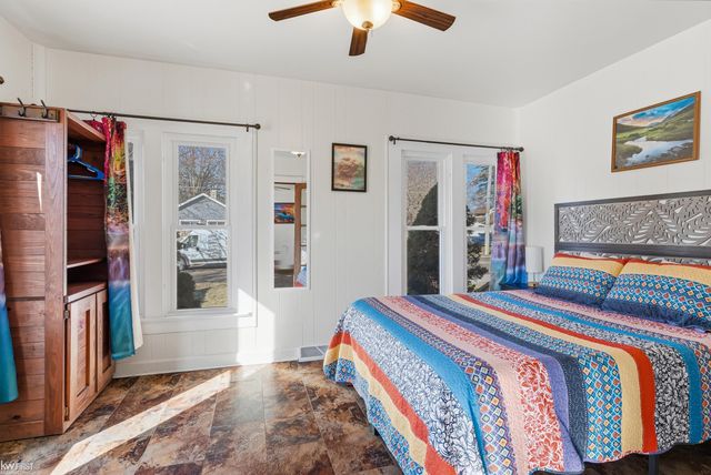 216 N Genesee Street, Davison, MI 48423