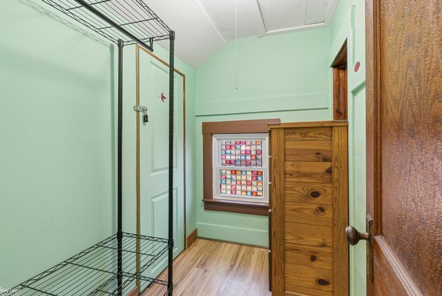 216 N Genesee Street, Davison, MI 48423