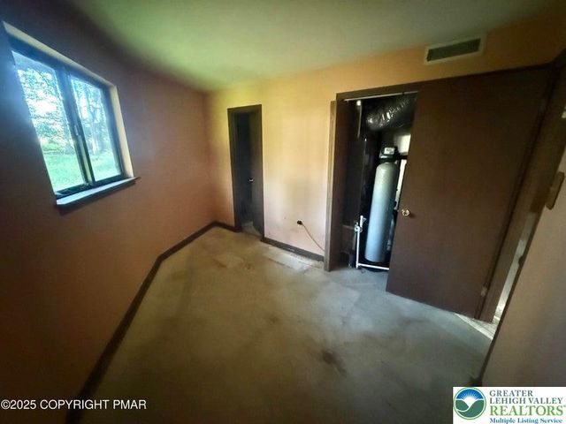 101 Dogwood Drive, Penn Forest Twp, PA 18229