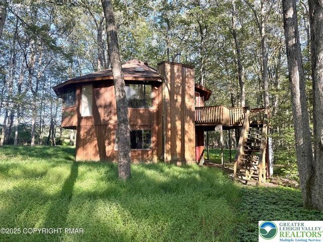 101 Dogwood Drive, Penn Forest Twp, PA 18229