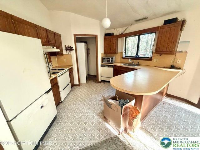 101 Dogwood Drive, Penn Forest Twp, PA 18229