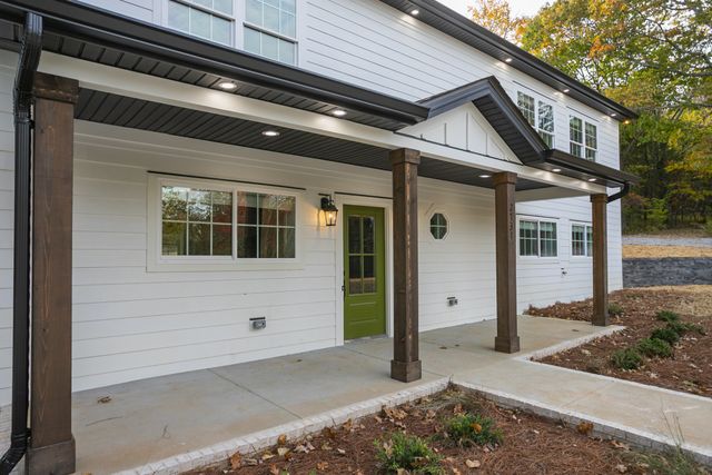 2731 Sanford Rd, Nolensville, TN 37135