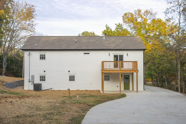 2731 Sanford Rd, Nolensville, TN 37135