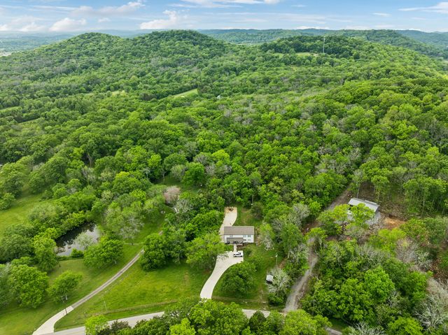 2731 Sanford Rd, Nolensville, TN 37135