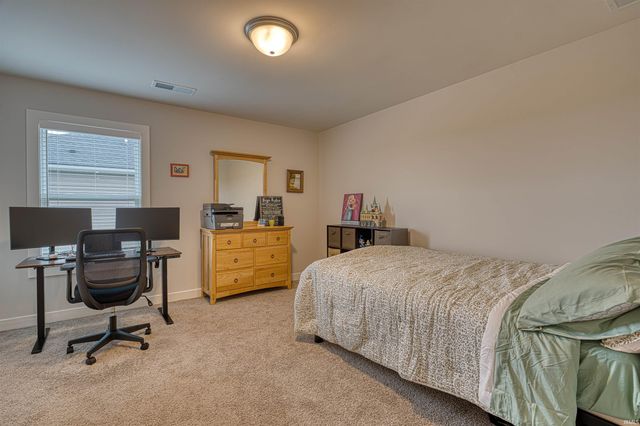 3127 Dowgate Drive, Newburgh, IN 47630