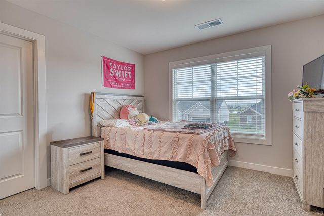 3127 Dowgate Drive, Newburgh, IN 47630