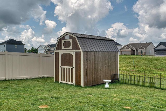 3127 Dowgate Drive, Newburgh, IN 47630