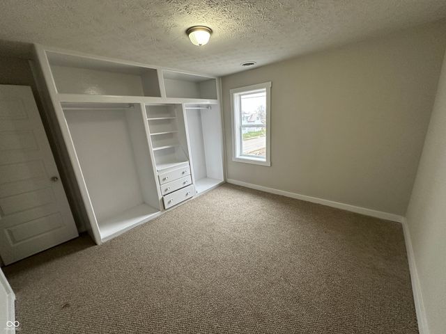 724 W Commercial Street, Hartford City, IN 47348