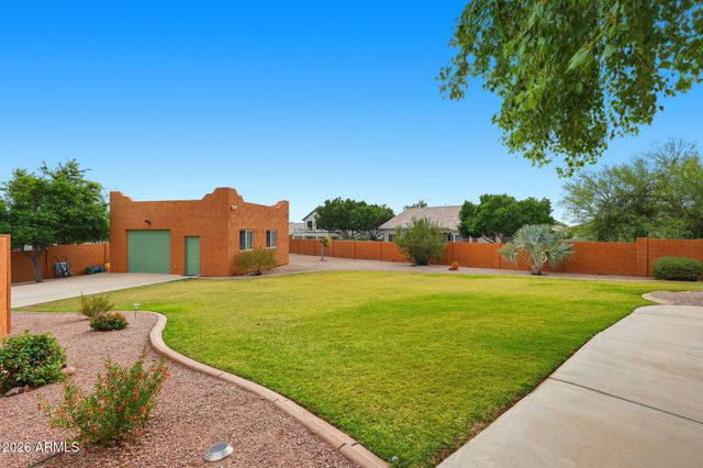 9435 E HOBART Circle, Mesa, AZ 85207