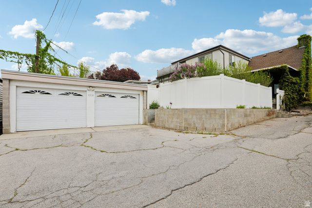 1218 S 1300 E, Salt Lake City, UT 84105