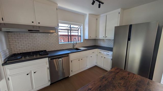 5832 Stadium Street, San Diego, CA 92122