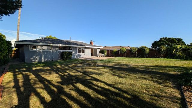 5832 Stadium Street, San Diego, CA 92122