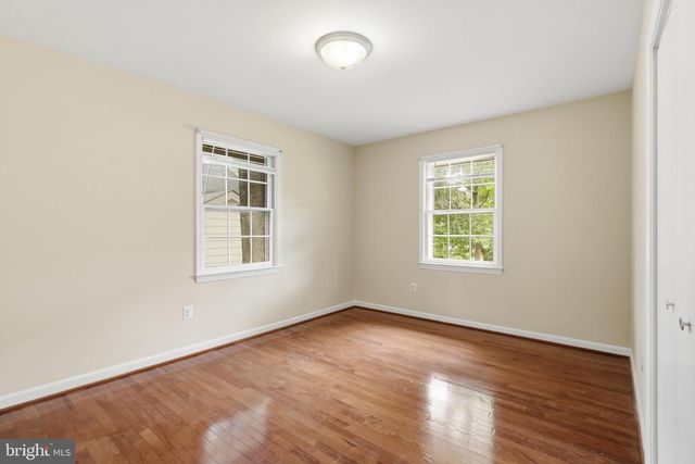 8621 BUCKBOARD DR, Alexandria, VA 22308