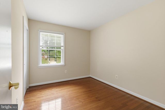 8621 BUCKBOARD DR, Alexandria, VA 22308