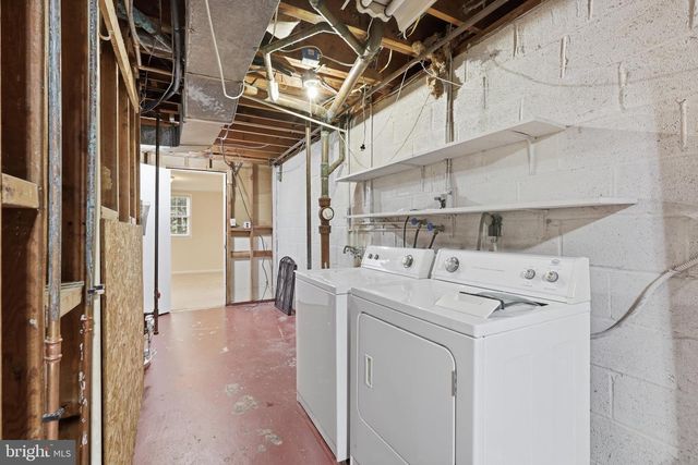 8621 BUCKBOARD DR, Alexandria, VA 22308
