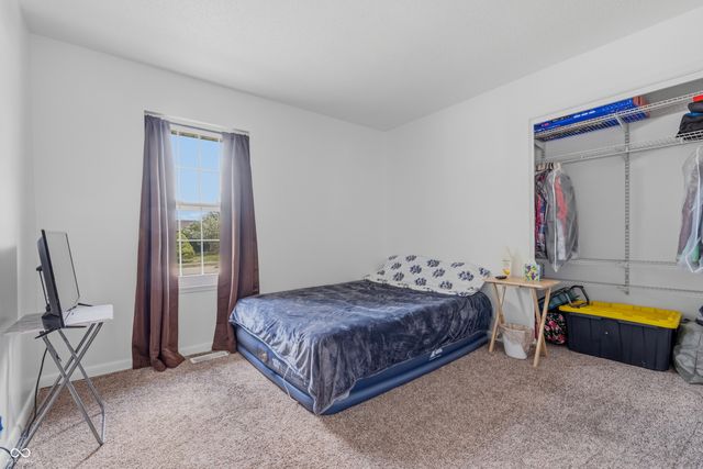 1108 Greenbrook Drive, Greenfield, IN 46140